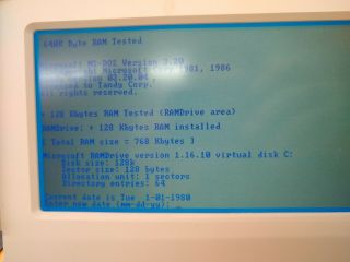 TANDY 1400 PERSONAL COMPUTER LT MODEL 25 - 3500B,  DOS,  AC Power,  36 floppys 3