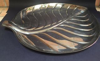 International Silver Tray Silver Plated Leaf Shaped Serving Dish Vintage 3