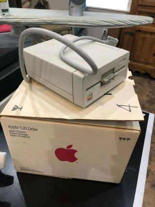 Vintage Apple 5.  25 " External Floppy Disk Drive