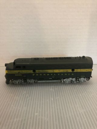 30106 Vintage Athearn Ho Scale Diesel Loco Pennsylvania Runs Needs Rubber Bands