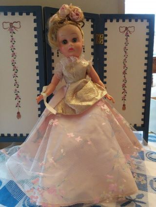 Vintage Circle P Doll In Formal Dress - Miss Coty Type