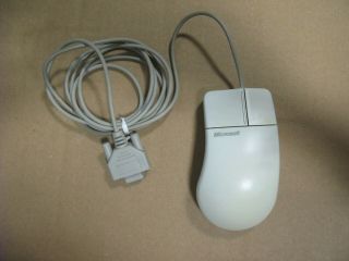 Vintage Microsoft Serial Mouse P\n 50674 9 Pin Beige