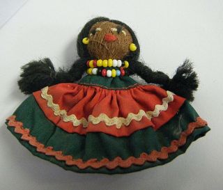Vtg Palmetto Seminole 3 " Fiber Doll Pin Girl With Beads And Long Braids