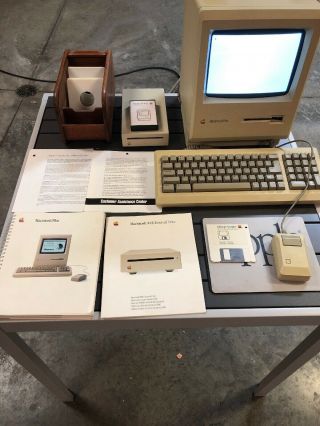 Vintage Apple Macintosh Plus Desktop Computer - M0001a And 800k External Drive