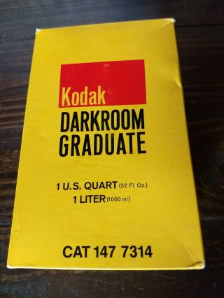 Vintage Kodak Darkroom Graduate Film Developing Equipment 32 Oz. ,  1 Liter,  Nos