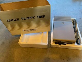 Commodore 1541 5.  25 " C64 Floppy Disk Drive Cib Complete