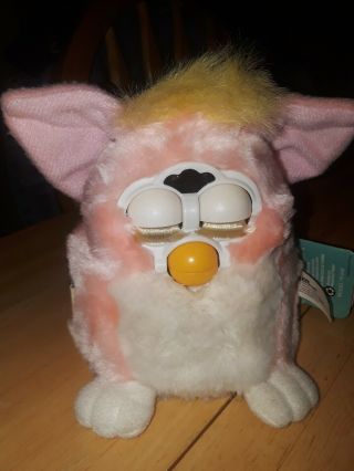 Vintage Furby Babies Pink Yellow Hair Tag Attached Tag Model 70 - 940 1999 Tiger