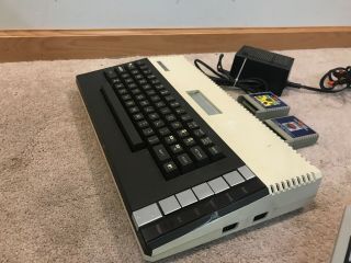 ATARI 800 XL Home computer POWERS ON with power supply no monitor cord 2