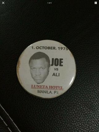 Ali Vs Frazier Iii - Thrilla In Manila - Boxing - 1975 Pinback Button - Philippines