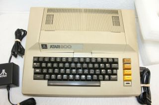 Vintage Atari 800 Computer System w/ Power Supply - Red Light Comes On 2