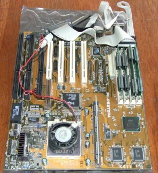 Asus P55t2p4 I430vx Socket 7 At Motherboard With Pentium - 120mhz Cpu And 32mb Ram