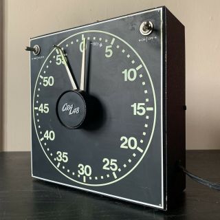 Vintage Metal Gralab Model 300 Darkroom Timer
