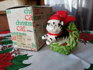 Kliban Cat In Christmas Wreath: Vintage Ceramic Ornament 1981