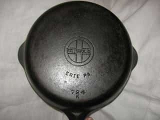 Vintage Griswold No.  5 Cast Iron Frying Pan.  Marked 724 - K