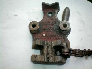 Vintage Ridgid Chain Pipe Vise (b - C - 2) With 1/2 " Bender,  Table Mount Pipe Clamp
