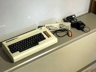 Commodore Vic 20 Computer,  Box,  Manuals,  Cables,  Games,  Vintage,