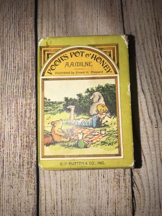Vintage Pooh’s Pot o ' Honey,  A A Milne,  E P Dutton,  Boxed Set,  4 Books 1974 3