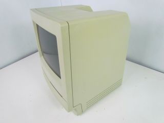 Apple Macintosh Classic ii. 3