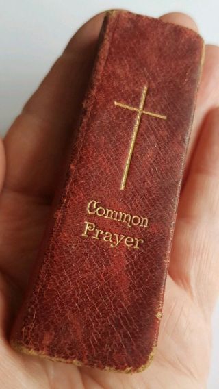 Antique Miniature " Book Of Common Prayer " Leather Bound By Oxford Press 19th C