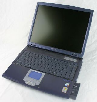 Vintage Sony Vaio Pcg - Nv170 Pentium 4 1.  6ghz Laptop