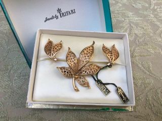 Vintage Crown Trifari Gold Tone Leaf Brooch And Earrings Orig Tags/box Unworn Ex