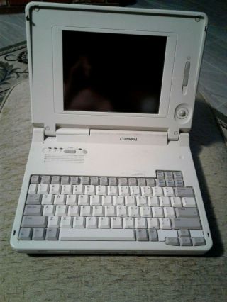 Vintage Compaq Laptop Computer Series Lte Elite 4/40cx