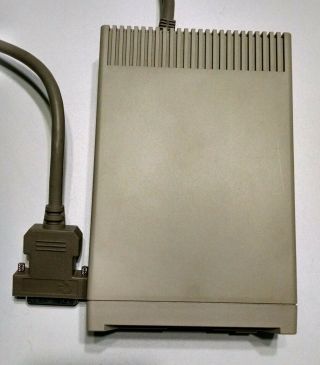 Commodore Amiga A1011 3.  5 