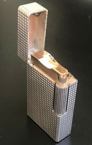 Silver S.  T.  Dupont Lighter - Made In Paris,  France; Comes With Case