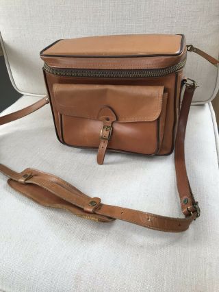 Vintage Brown Leather Camera Carrying Bag & Strap And Zipper 10x8x5