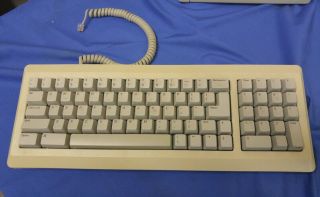 Apple Macintosh Plus Keyboard M0110a With Cable