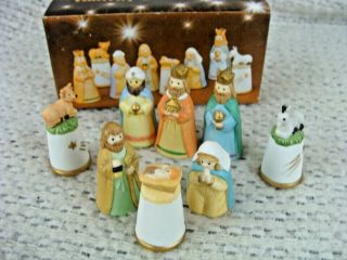 Vintage 1986 Enesco Designed Giftware Nativity Thimble Set 8 Pc.  Porcelain