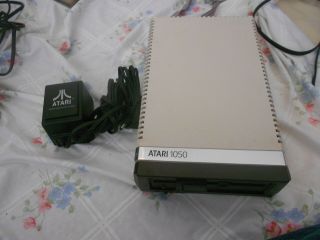Atari 1050 Disk Drive With Power Cord Powers On And Spins