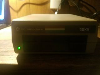 Commodore 1541 Floppy Disk Drive for C64 w/ power cord 3