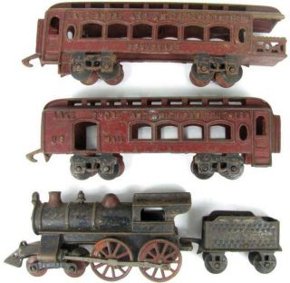 Kenton Antique Cast Iron Train Passenger Car 4 Piece Set