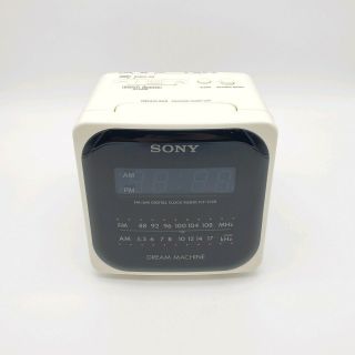 Sony Dream Machine Cube Digital Alarm Clock Am/fm Radio Model Icf - C120 Green Led