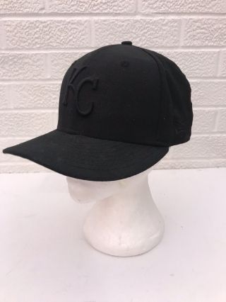 Era 59fifty Cap Mlb Kansas City Royals Black On Black Fitted Hat Size 7 1/4
