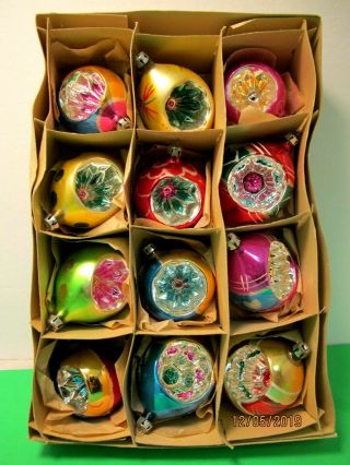 Set Of 12 Vintage Hand Blown Glass Christmas Tree Ornament Box Santa Land