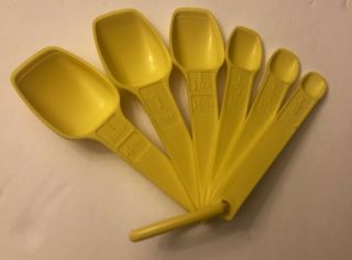 Vintage Tupperware Measuring Spoon 6 Pc Set Yellow Retro Teaspoon Tablespoon