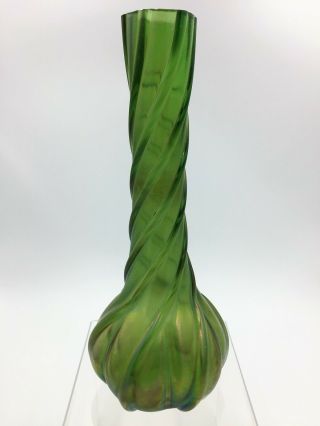 Antique Loetz Art Nouveau Green Iridescent Ribbed Twisted Melon Art Vase 10 "
