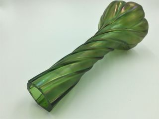 Antique Loetz Art Nouveau Green Iridescent Ribbed Twisted Melon Art Vase 10 