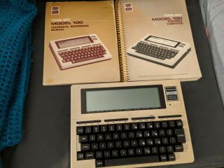 Tandy Trs - 80 Model 100 - Vintage Personal Computer With Manuals.
