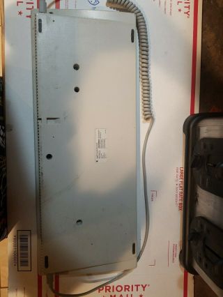 Apple Extended Keyboard M0115 With Cable 2