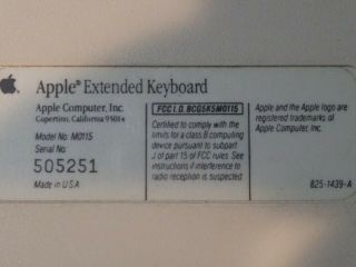 Apple Extended Keyboard M0115 With Cable 3