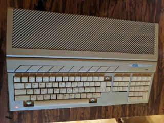 Atari 1040 St Stf Powers On With Cord
