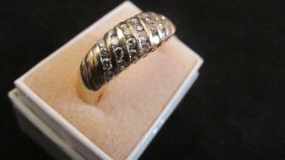 Vintage 1960 ' s 14k Solid Yellow Gold Ladies Diamond Ring.  Sz 8 4.  9 Grams.  NR 3