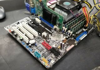 Asus A8N - SLI Premium motherboard - Fully,  AMD 64 3200,  3GB RAM & I/O 3