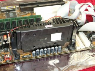 Pentium 3 Iii 550mhz Sis Bxpro Pc100 At Slot 1 Motherboard With 256mb Ram