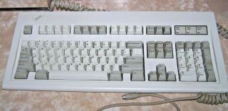 Vintage Ibm Model M Clicky Keyboard - 1391401 - Dated 4jan88 - Made In Usa - Vguc