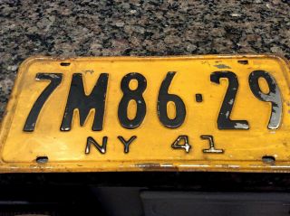 Good Vintage 1941 York State License Plate (7m86 - 29 Ny 41)