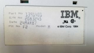 Vintage IBM Model M Clicky Keyboard 1987,  missing cap for no.  3 - 1391401 3